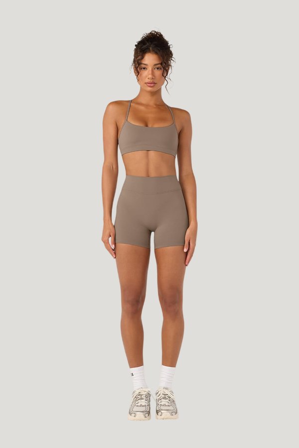 Fade Invisible Scrunch Shorts — carry 2