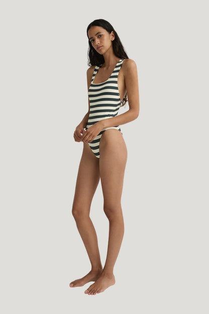 Fernanda One Piece — carry 3