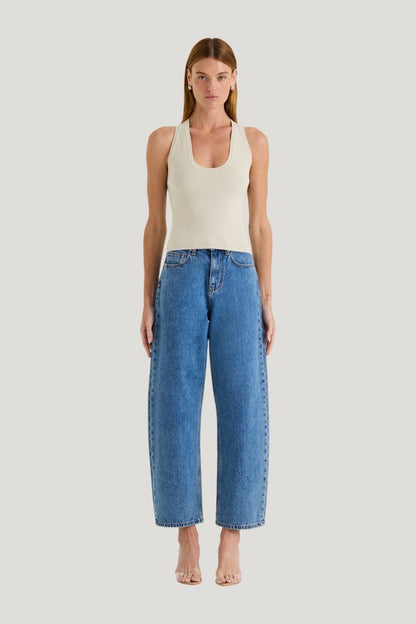 Filomena Jean — model front