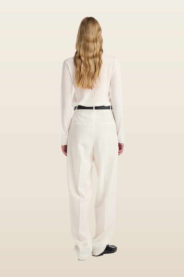 Fine-knit wool cashmere turtleneck — carry 4