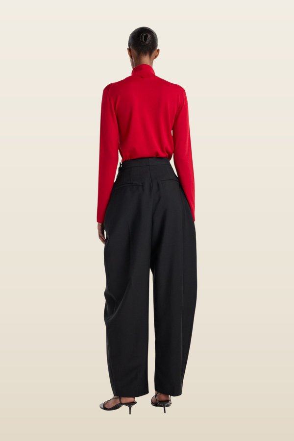 Fine-knit wool cashmere turtleneck — carry 4