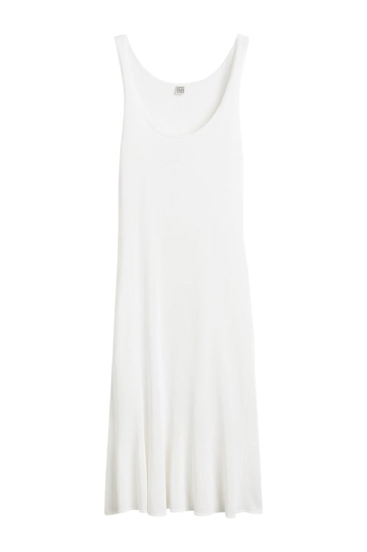 Fluted hem dress optic — packshot