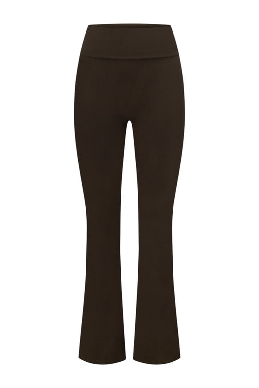 Form Invisible Scrunch Flare Fold Over Leggings — packshot
