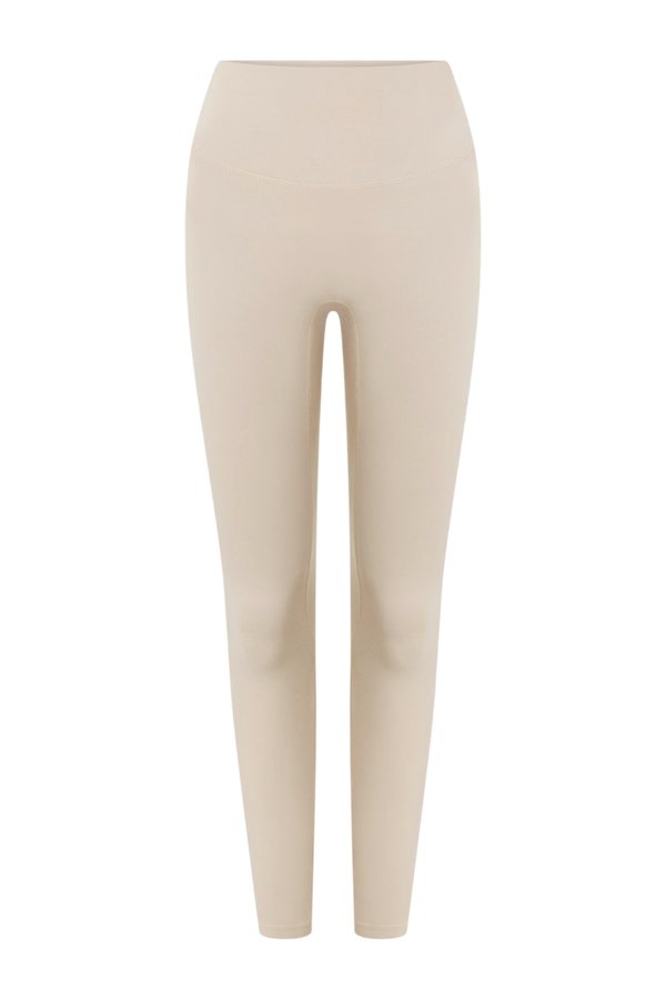 Form Invisible Scrunch Leggings | Fawn — packshot