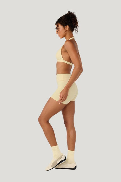 Form Invisible Scrunch Shorts | Butter — carry 3