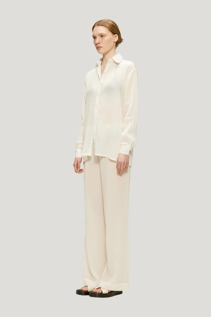 Fred Shirt — model side