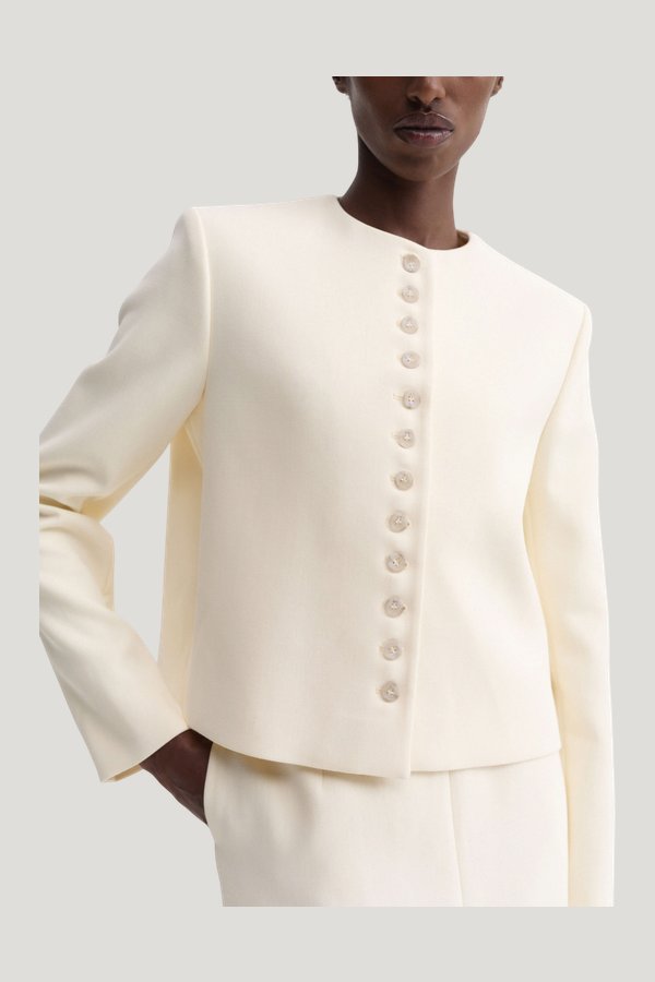 Funda Jacket, vanilla — model side