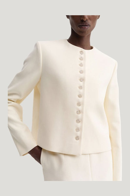 Funda Jacket, vanilla — model side