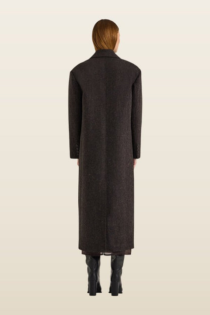 Harri Coat — model back