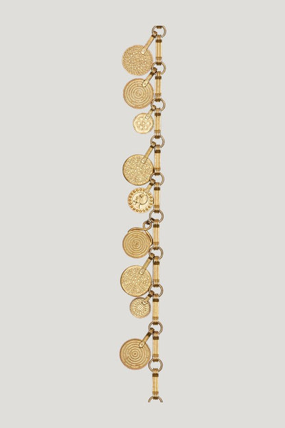 Isolde - Gold — model front