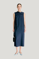IZIA Silk twill dress — model front