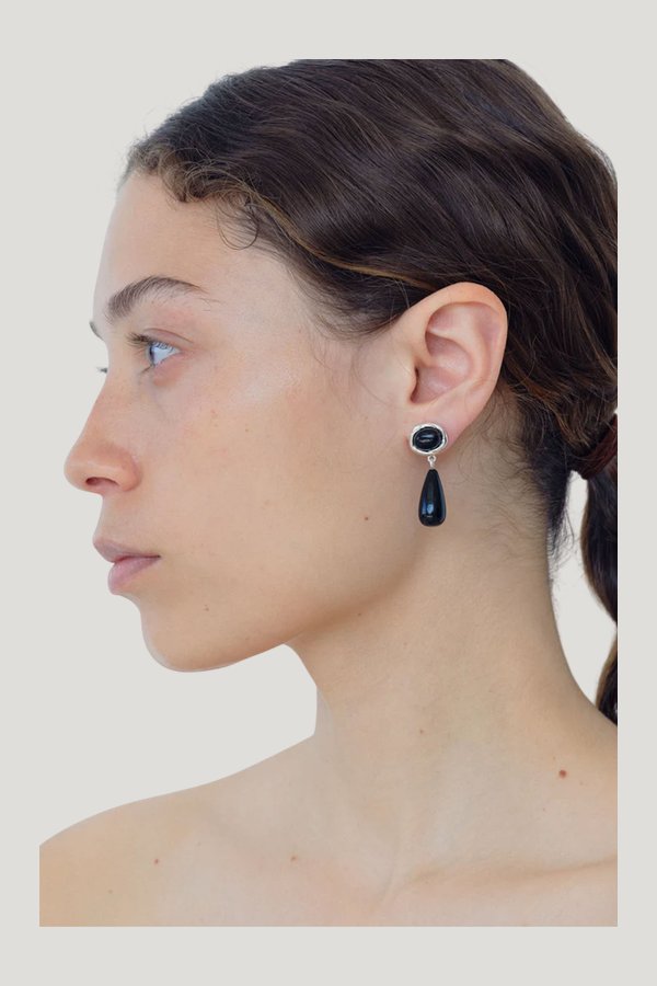 Kamma Earrings by Corali - Onyx — model front