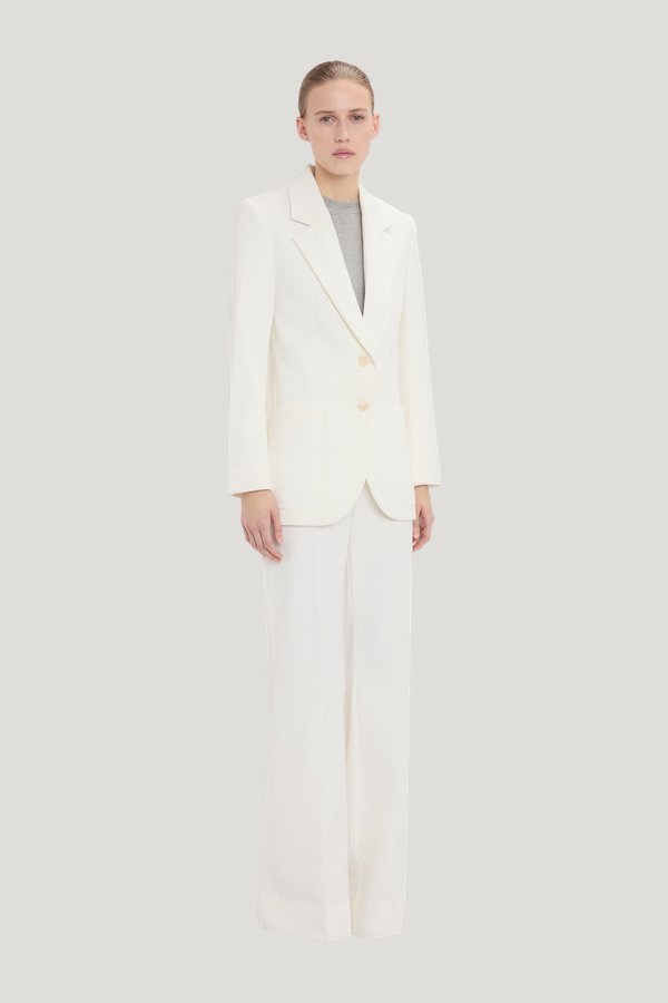 Katherine Jacket — carry 2