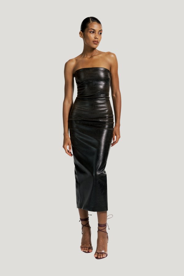 Killa dress in Burnt — model front