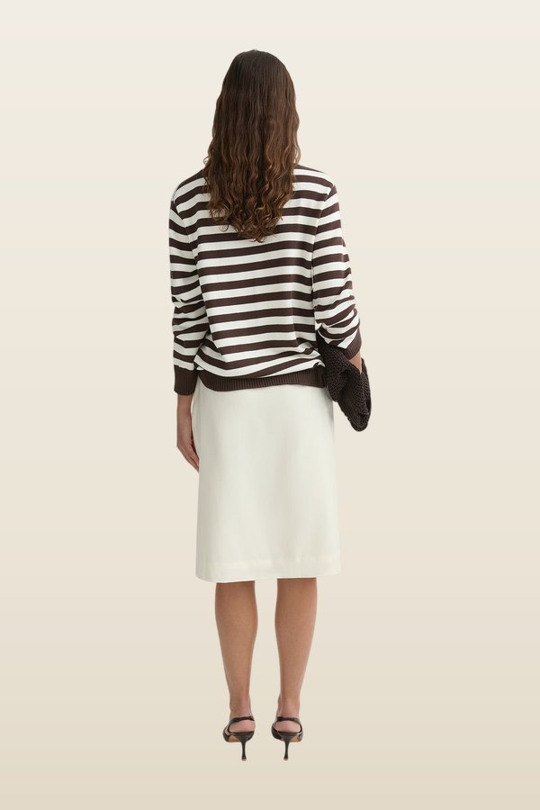 Lara Jumper — carry 4
