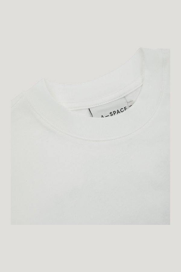 L.a-S Varsity Oversized T-Shirt — model side