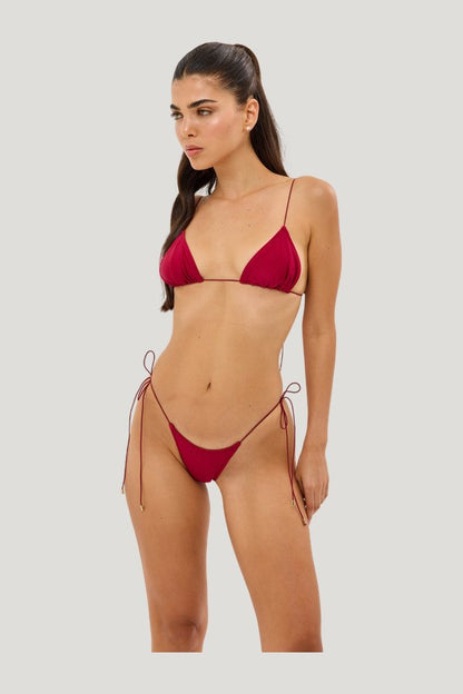 Liv Volcanic Gem - Bottom — model front