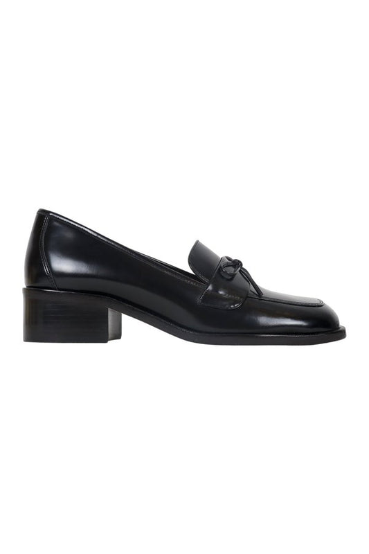 Loafer In Black Spazzolato — packshot