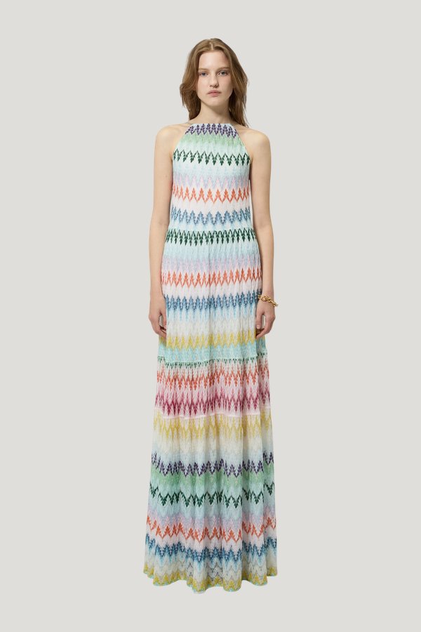 Long dress in zig zag lace — model front