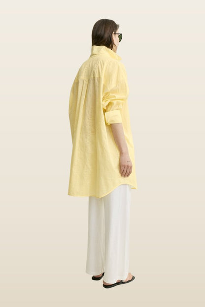 Long summer shirt buttercup — model back