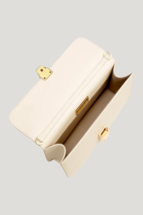 Luna In Cream Leather — extra