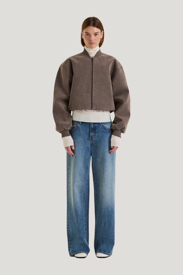 Mara Bomber — carry 2