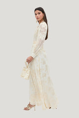 Meera - Bouquet Devoré — model side