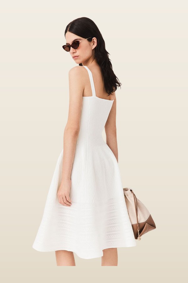 Knit maxi dress — model back