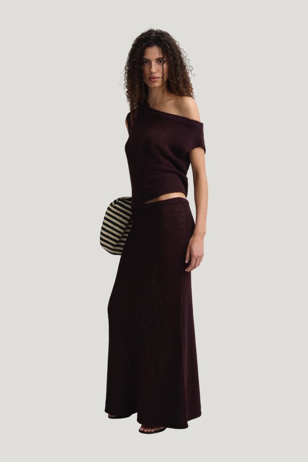 Micah Skirt Prune — model side