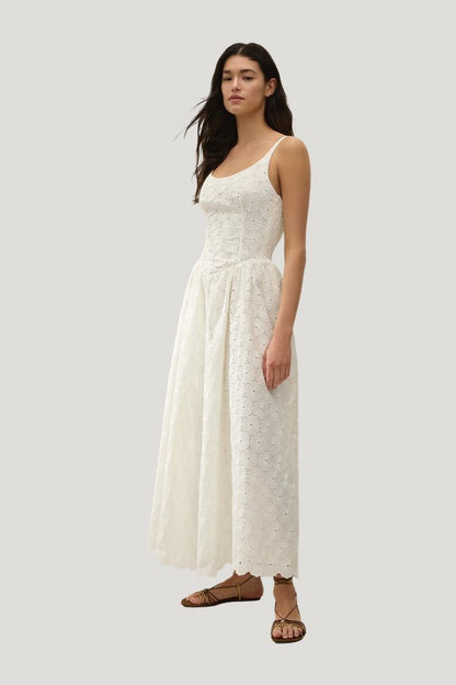 Milana Midi Dress Dolce Broderie — model side