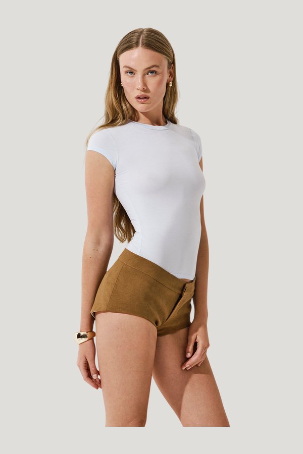 Mini Mini shorts in Earth Suede — model side