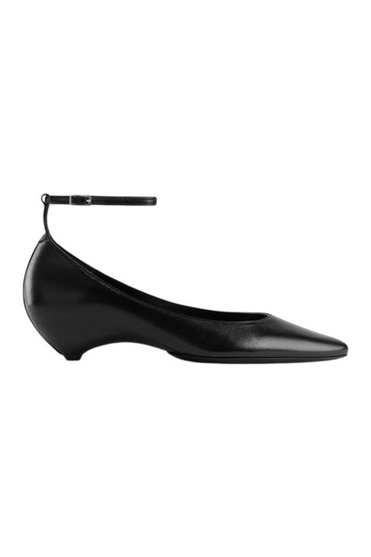 Mode Ballerina in Black Leather — packshot