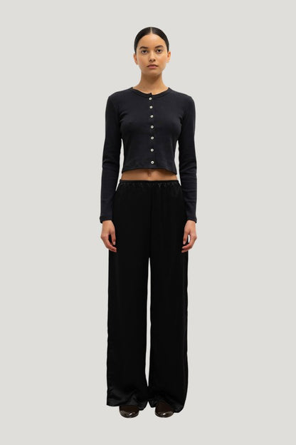 Nando Cardigan — model front