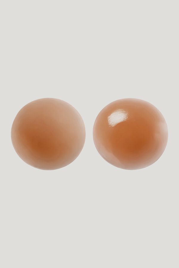 Nipple Covers — model front