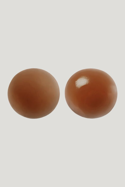 Nipple Covers — model front
