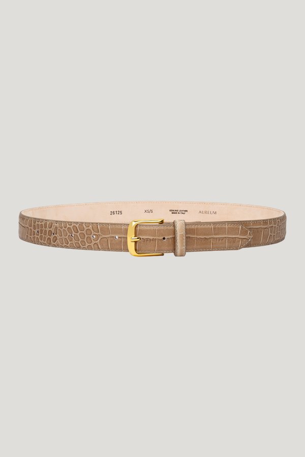 No. 4 Belt — model front