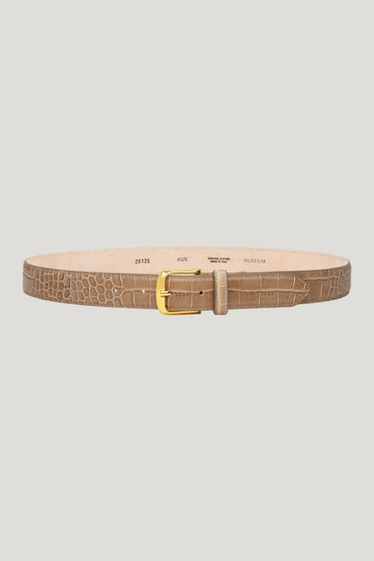 No. 4 Belt — model front