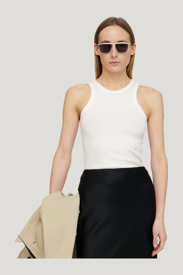 Herve - Tank top — model side