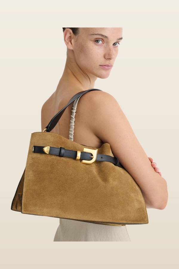 Harmonica - Suede bag — model back