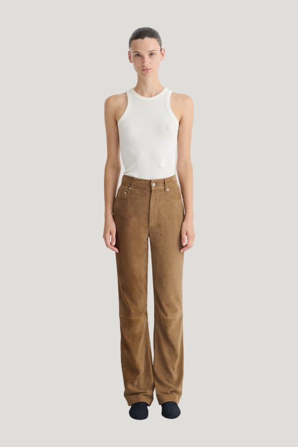 Seldes - Suede pants — model front