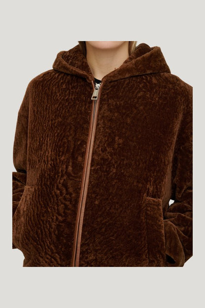 Jaswinder - Shearling jacket - Cognac — model side