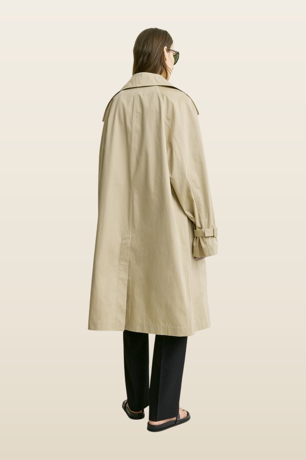 Oversized cotton trench — model back