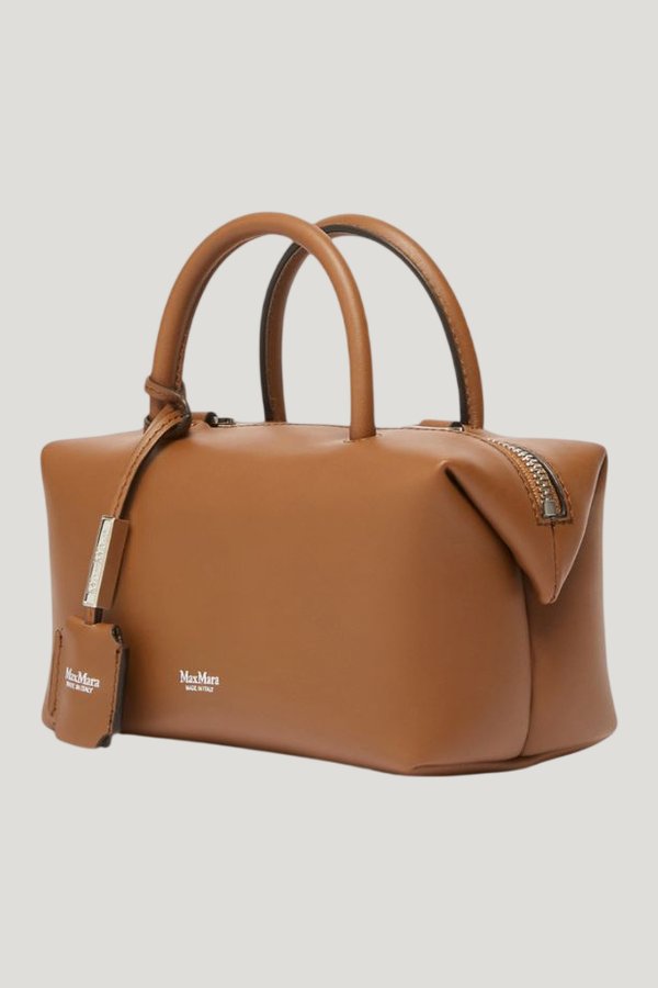 Small natural leather bowler bag - AMBER — model front