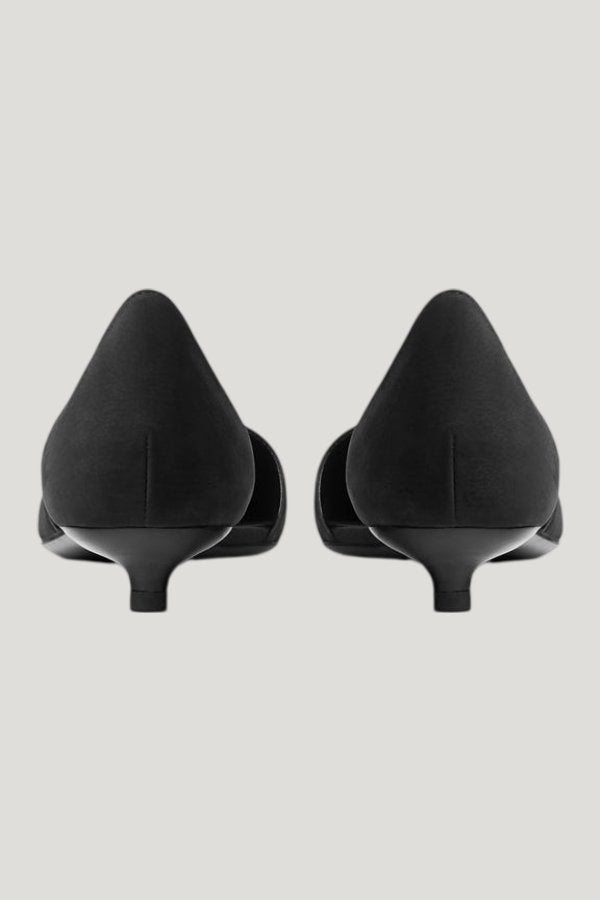 Pirrie Pump Black Nubuck Leather — extra