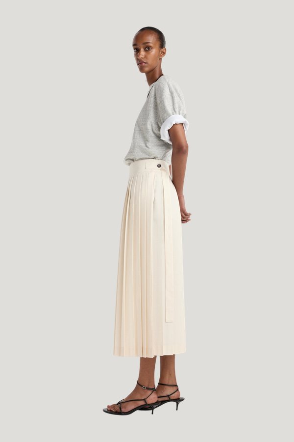 Plissé wrap skirt — carry 3