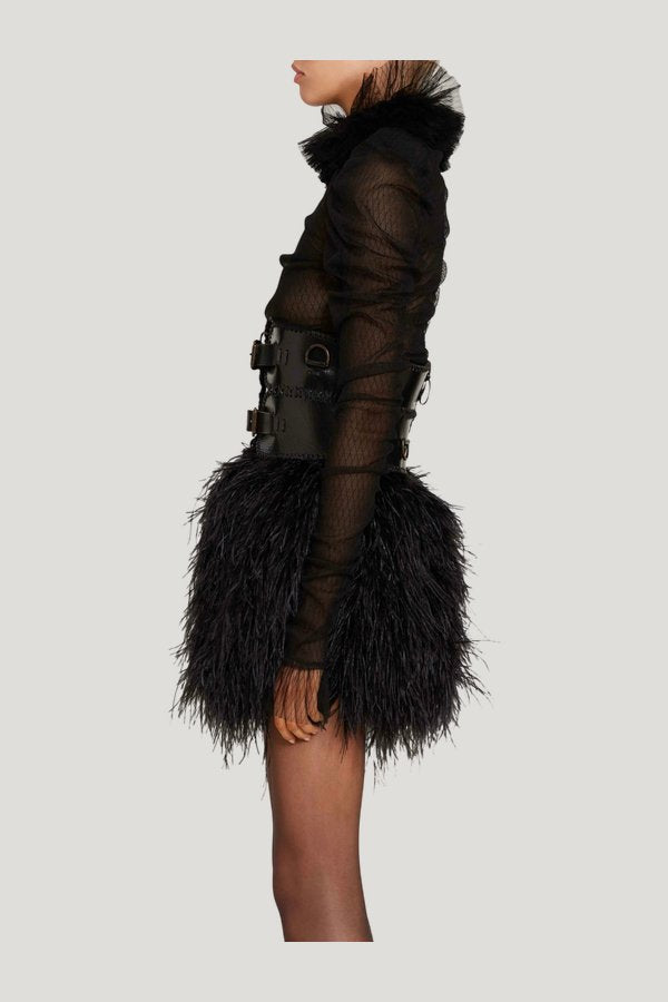 Raven Skirt — model side