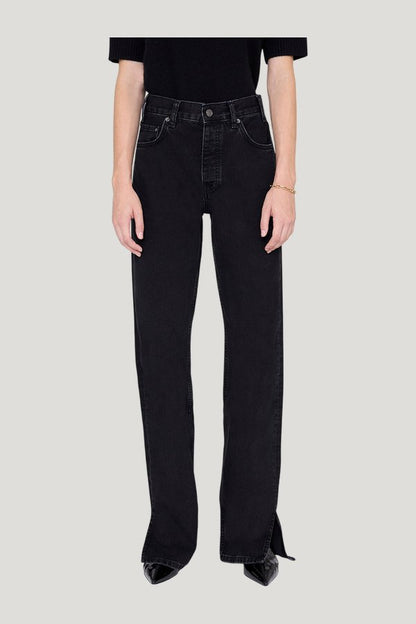 Roy Jean 34" - Vintage Black — model side