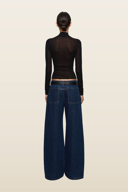 Sacha Pant — model back