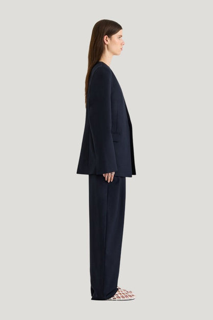 Sharli Blazer — carry 3