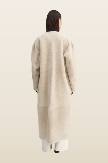 Shea Shearling Coat, vanilla — model back